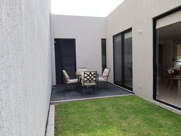 CASA EN VENTA SOLO UNA PLANTA EN ZARÚ CERCA DE LA ANÁHUAC