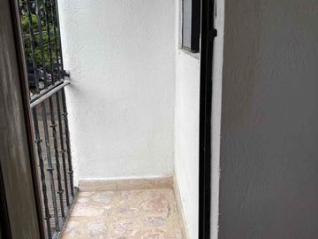 SE RENTA BONITO DEPARTAMENTO PARA OFICINAS, CONSULTORIOS O DEPAACHOS