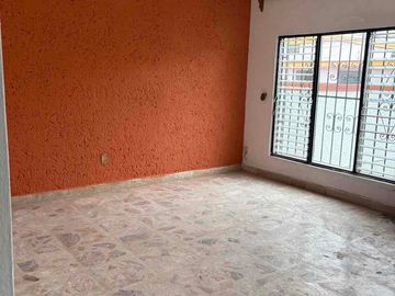 SE RENTA BONITO DEPARTAMENTO PARA OFICINAS, CONSULTORIOS O DEPAACHOS