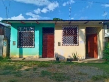 Aquí tienes una casita sencilla y un entorno tranquilo para que vivas lo que realmente importa: tu propia vida, a tu manera. Solo o en compañía.