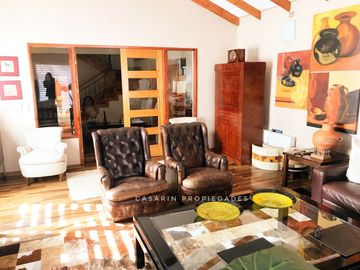 Venta Gran casa en Manquehue Oriente 6 dorm.