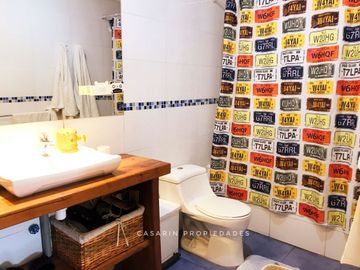 Venta Gran casa en Manquehue Oriente 6 dorm.