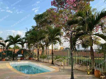 se vende casa de 2 plantas