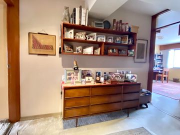 Exclusivo departamento en San Isidro! Vista impresionante a parque! Precio de ocasión !!