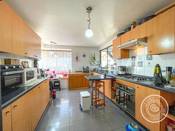 Casa con Piscina en Venta Ciudad de Los Valles