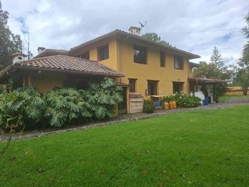 Hermosa quinta en venta en el Valle de Los Chillos