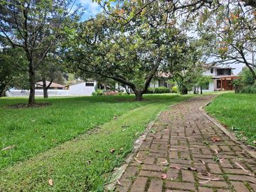 Hermosa quinta en venta en el Valle de Los Chillos
