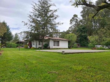 Hermosa quinta en venta en el Valle de Los Chillos