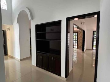 vendo espectacular casa grande en el refugio sur de cali