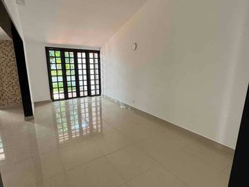 vendo espectacular casa grande en el refugio sur de cali