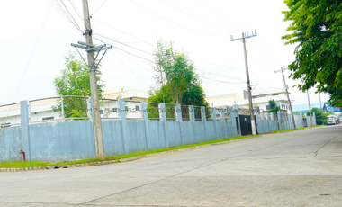 FOR SALE CORNER LOT WAREHOUSE WITH OFFICE IN MERIDIAN INDUSTRIAL COMPLEX BALIBAGO STA. ROSA LAGUNA