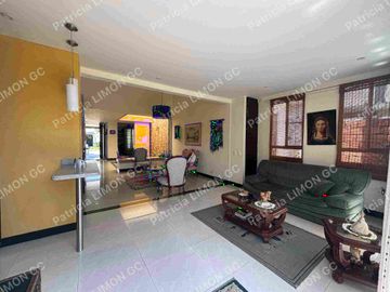 se vende casa de un piso