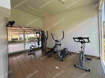 se vende casa de un piso