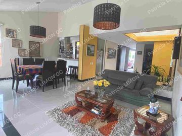 se vende casa de un piso