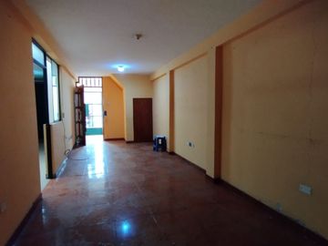En Venta Casa de 1 Piso en San Martin de Porres