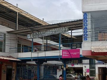 ¡Invierte en el Corazón Comercial de Atacames! 23 Locales y 3 Suites $320.000 negociable