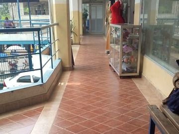 ¡Invierte en el Corazón Comercial de Atacames! 23 Locales y 3 Suites $320.000 negociable