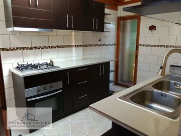 Vendemos acogedora casa en Villa Andes del Sur II, Puente Alto.-