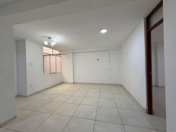 VENTA DPTO 3ER PISO 3D 1B - 78M2 CALLAO VENTANILLA - $43,000