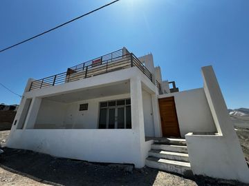 BONITA CASA EN VENTA BALNEARIO LAS TORTUGAS