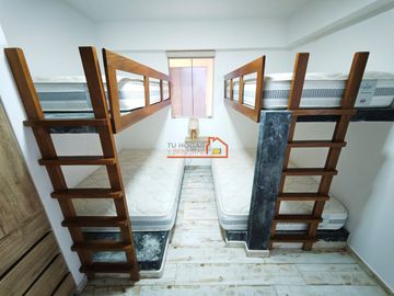 🚨¡SE VENDE MODERNO DEPARTAMENTO DUPLEX EN 1ERA FILA DE 191M2 EN PLAYA CABALLEROS!