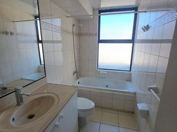 Lindo departamento 2D,2B , sector Poniente excelente ubicación, cerca de la Av. Libertad