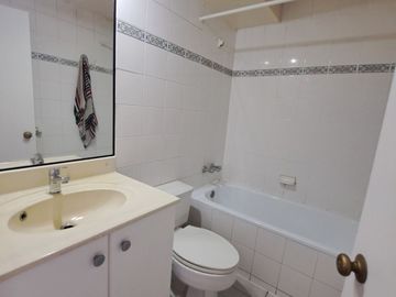 Lindo departamento 2D,2B , sector Poniente excelente ubicación, cerca de la Av. Libertad