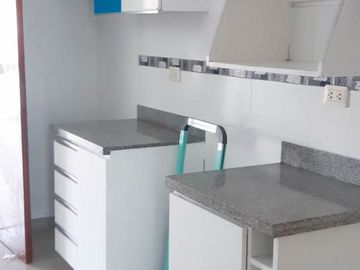 Venta De Hermoso Departamento En Edificio - Santiago De Surco