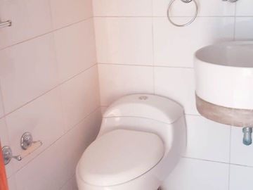 Venta De Hermoso Departamento En Edificio - Santiago De Surco