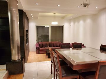 VENTA DE EXCELENTE CASA AMUEBLADA UBICADA A 5 MIN. DE LA ZONA INDUSTRIAL!!!