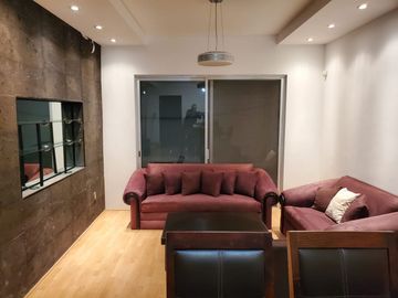 VENTA DE EXCELENTE CASA AMUEBLADA UBICADA A 5 MIN. DE LA ZONA INDUSTRIAL!!!