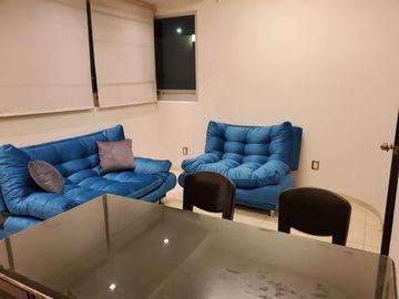 VENTA DE EXCELENTE CASA AMUEBLADA UBICADA A 5 MIN. DE LA ZONA INDUSTRIAL!!!