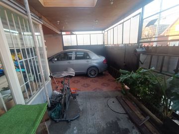 SE VENDE CASA ESQUINA VILLA PORTAL CANADÁ LOS ÁNGELES