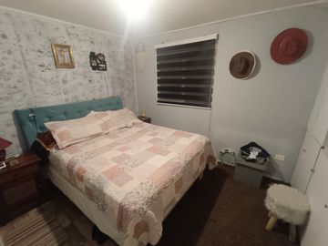 SE VENDE CASA ESQUINA VILLA PORTAL CANADÁ LOS ÁNGELES