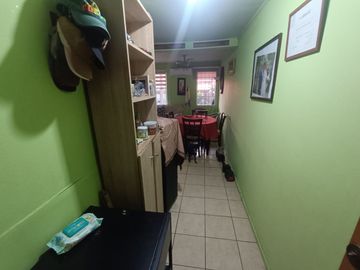 SE VENDE CASA ESQUINA VILLA PORTAL CANADÁ LOS ÁNGELES