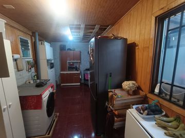 SE VENDE CASA ESQUINA VILLA PORTAL CANADÁ LOS ÁNGELES