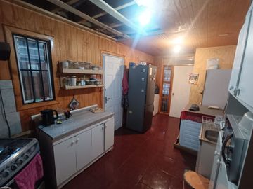SE VENDE CASA ESQUINA VILLA PORTAL CANADÁ LOS ÁNGELES
