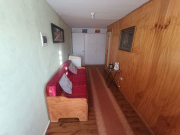 SE VENDE CASA ESQUINA VILLA PORTAL CANADÁ LOS ÁNGELES
