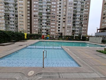 Departamento En Venta En Condominio Con Piscina De 3Habitaciones – Comas