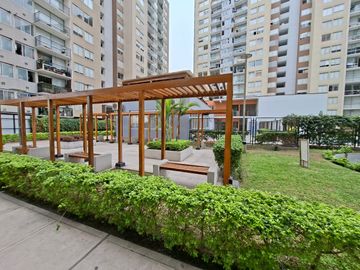 Departamento En Venta En Condominio Con Piscina De 3Habitaciones – Comas