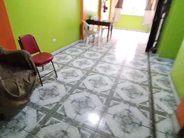 CASA DE 3 PISOS  IDEAL PARA ALQUILAR