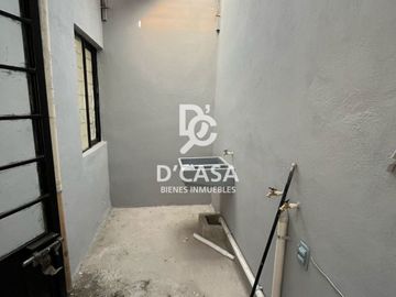 SE VENDE CASA EN VILLAS REALES