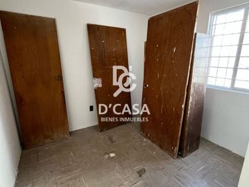 SE VENDE CASA EN VILLAS REALES