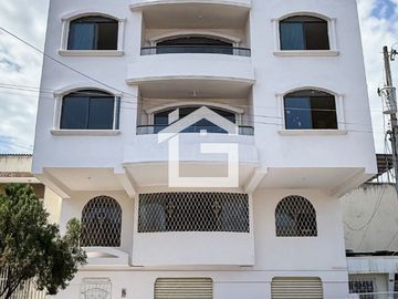 Edificio en Venta en Machala, El Oro