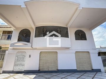 Edificio en Venta en Machala, El Oro