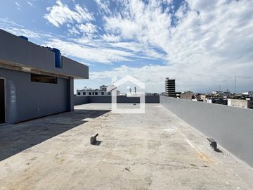 Edificio en Venta en Machala, El Oro
