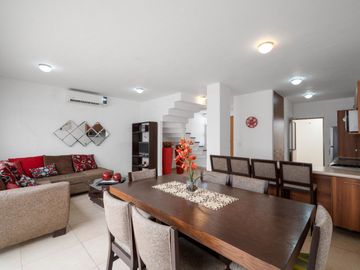 Exclusiva casa en Las Ceibas en coto privado