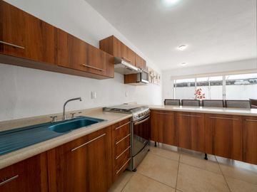 Exclusiva casa en Las Ceibas en coto privado