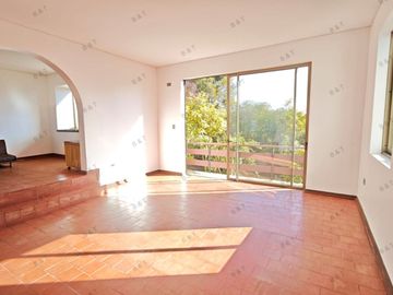Broker-jardin 4d-4b-sala Estar- Depend-patio