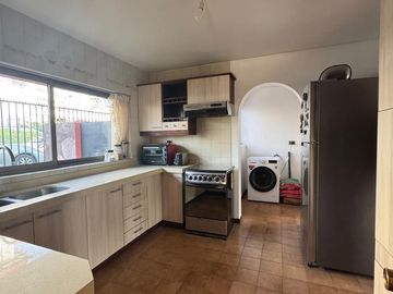 Broker-jardin 4d-4b-sala Estar- Depend-patio